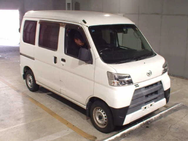 Daihatsu Hijet Cargo S331V 2020